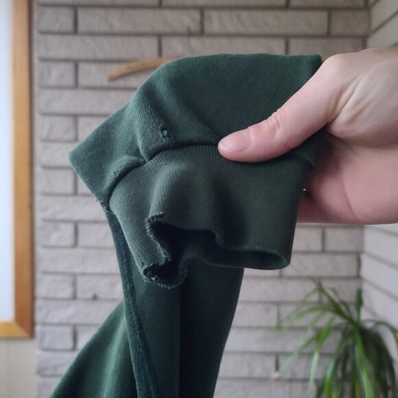 Vintage 'Discus Athletic' Okoboji Iowa sunfaded/distressed crew-neck sweatshirt - Picture 4 of 7